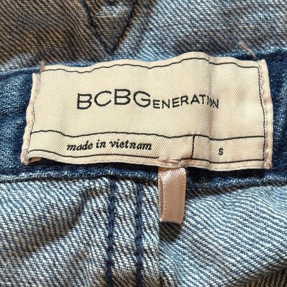BCBGeneration Patch Pocket Wide Leg Cropped Denim Overalls - size Small - Picture 8 of 8